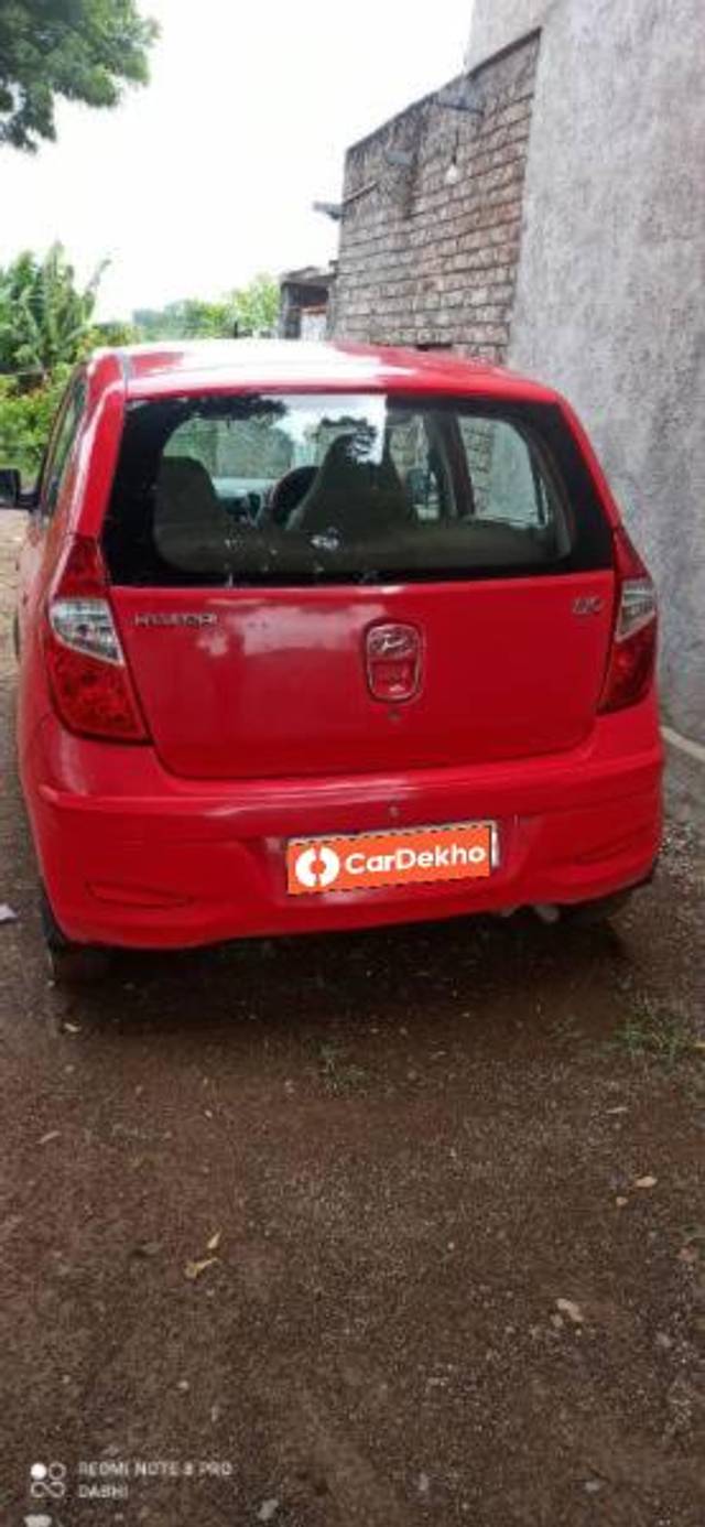 https://images10.gaadi.com/usedcar_image/3656072/original/processed_940c13f6-167c-4c2a-9928-af2b1aeb3a64.jpeg?imwidth=6401