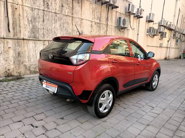 https://images10.gaadi.com/usedcar_image/3656121/original/processed_img2908041__used_car_2908041_1699105466.jpg?imwidth=6401