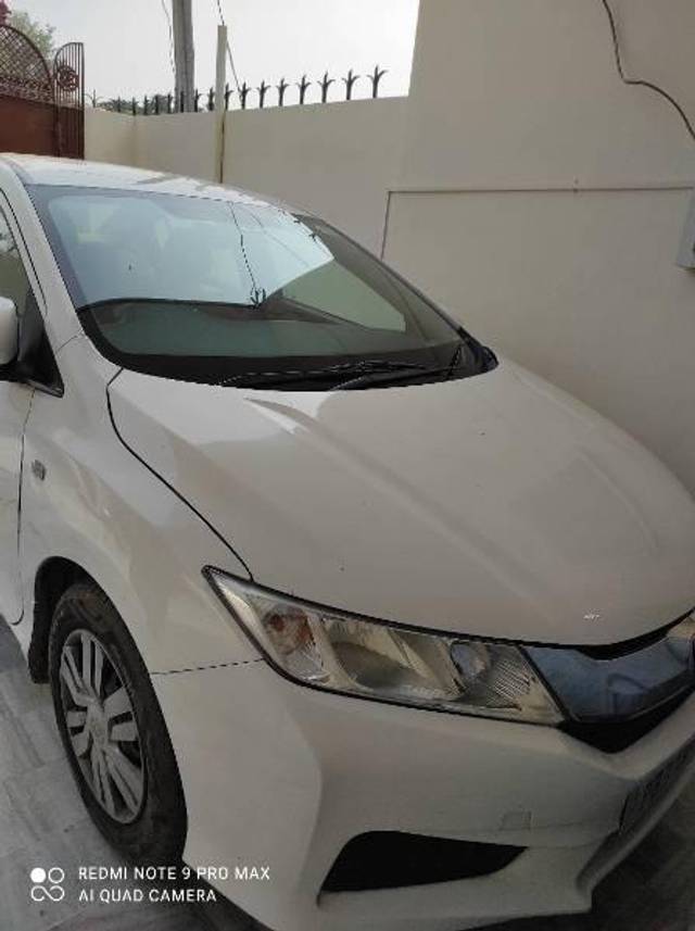 https://images10.gaadi.com/usedcar_image/3656122/original/processed_749152e3-9cfb-4754-bdef-6cfbe70bd521.jpg?imwidth=6401