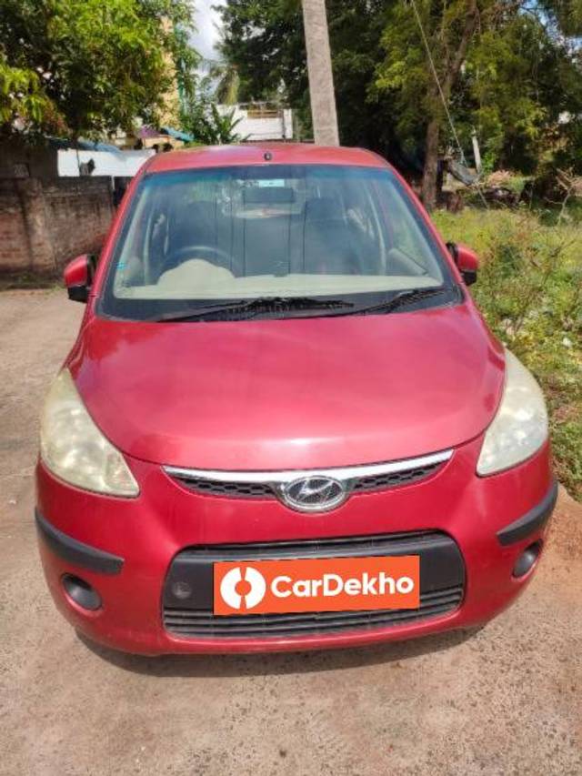 https://images10.gaadi.com/usedcar_image/3656142/original/processed_86ca1e87-7cee-452a-95a6-f5fea7a07e3e.jpg?imwidth=6401