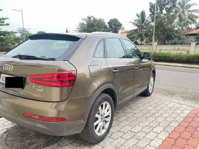 https://images10.gaadi.com/usedcar_image/3656266/original/processed_8e35b268-6f68-4bd0-8722-6be3f45d5e04.jpeg?imwidth=6402