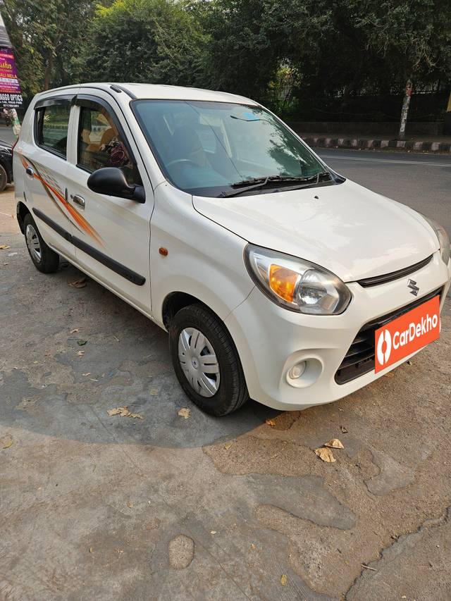 https://images10.gaadi.com/usedcar_image/3656308/original/processed_img2908085__used_car_2908085_1699114635.jpg?imwidth=6400