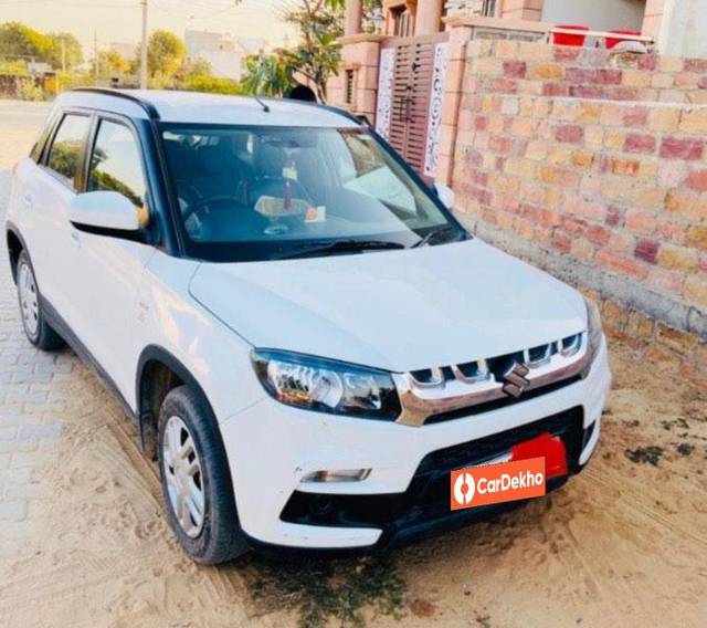 https://images10.gaadi.com/usedcar_image/3656429/original/processed_962c6779-6b0c-4de4-9cf2-880618fa829e.jpeg?imwidth=6400