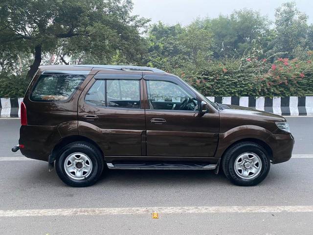 https://images10.gaadi.com/usedcar_image/3656485/original/processed_img2908098__used_car_2908098_1699128049.jpg?imwidth=6401