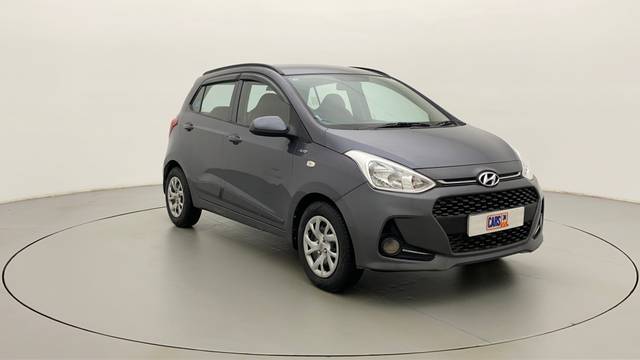 https://images10.gaadi.com/usedcar_image/3656530/original/4d76bc01-cc8f-4fe7-8bd0-47bd738491b3__43.jpg?imwidth=6400