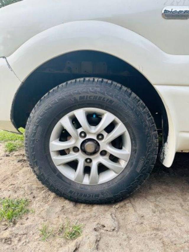 https://images10.gaadi.com/usedcar_image/3656742/original/processed_9b05a7c0-faaa-4a29-97cf-d6531621e59c.jpeg?imwidth=6402