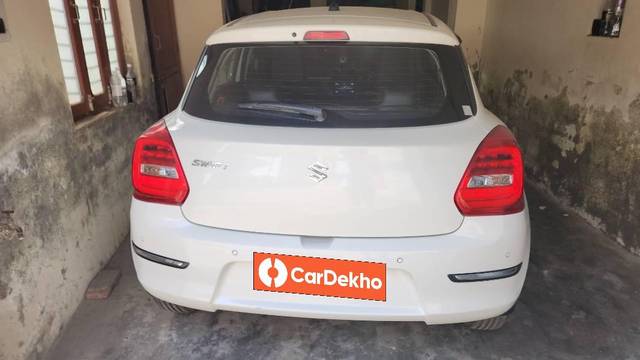 https://images10.gaadi.com/usedcar_image/3656790/original/processed_94c55aec-083b-40b2-9a15-4c0c77af663a.jpg?imwidth=6401