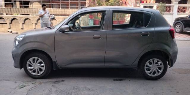 https://images10.gaadi.com/usedcar_image/3656818/original/29__VCC_IMG_1698557046480_1811360_95_1698557087.jpg?imwidth=6401