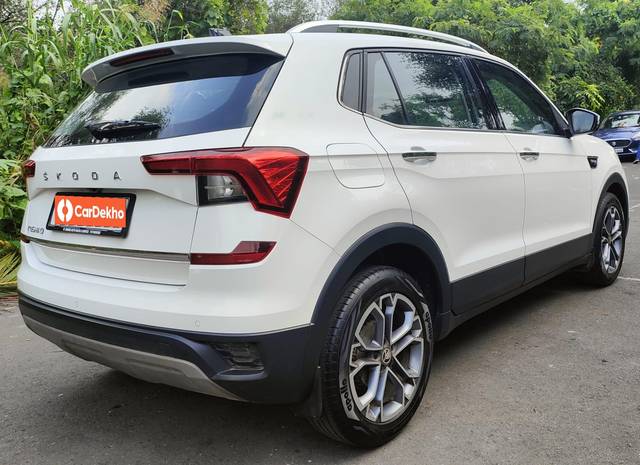 https://images10.gaadi.com/usedcar_image/3656845/original/processed_img2908194__usedcar_f73012c2_cb51_4dce_8b0d_33da4def596d_5731699166327_1699166351.jpg?imwidth=6402
