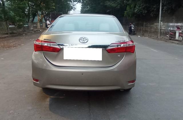 https://images10.gaadi.com/usedcar_image/3656852/original/processed_img2908197__usedcar_6099d052_0f2c_4156_bb03_079fcbad9faf_2908197_1700137252.jpg?imwidth=6402