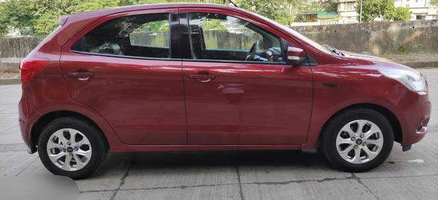 https://images10.gaadi.com/usedcar_image/3656885/original/img2908205__usedcar_acb5f5d1_5e7a_46de_a0dc_518b53de7cfb_1__5731699167829_1699167845.jpg?imwidth=6401