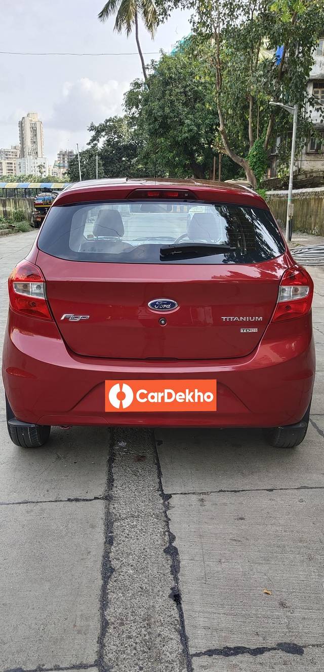 https://images10.gaadi.com/usedcar_image/3656885/original/processed_img2908205__usedcar_36f4414b_cbfe_4777_898a_3ef4fdff2694_1__5731699167829_1699167845.jpg?imwidth=6402