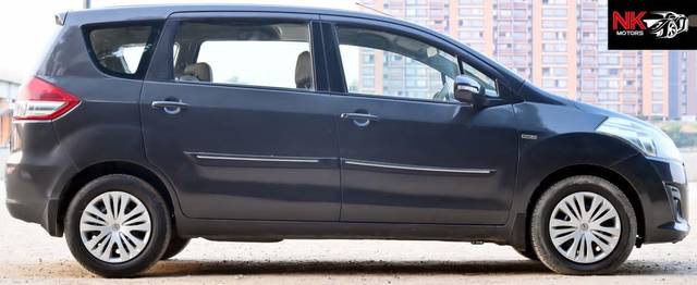 https://images10.gaadi.com/usedcar_image/3656900/original/processed_img2908211__used_car_2908211_1699168549.jpg?imwidth=6401