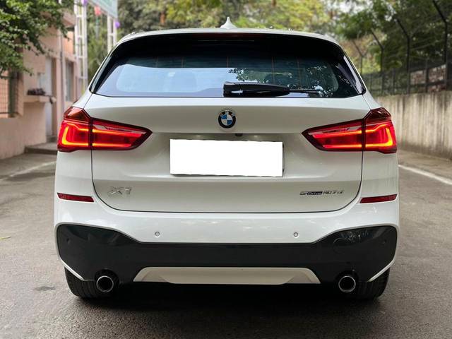 https://images10.gaadi.com/usedcar_image/3656981/original/processed_img2908246__used_car_2908246_1699518775.jpg?imwidth=6401