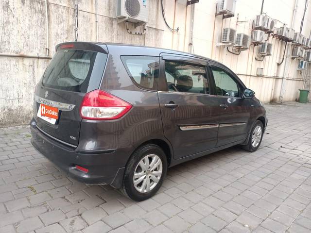 https://images10.gaadi.com/usedcar_image/3656985/original/processed_img2908247__used_car_2908247_1699178438.jpg?imwidth=6401