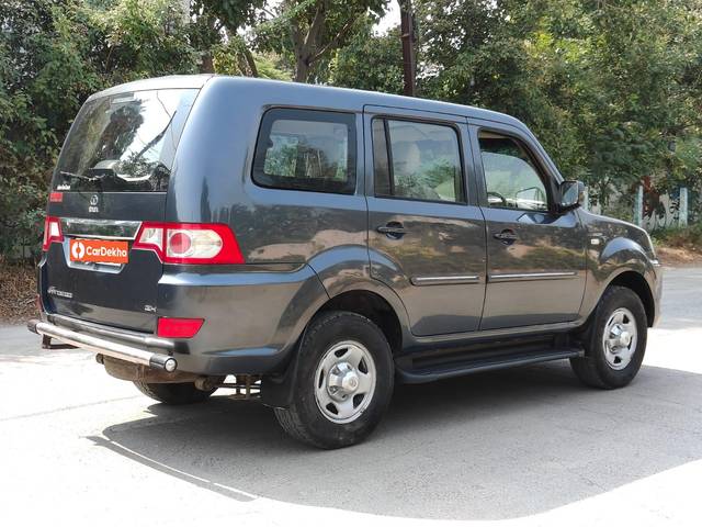 https://images10.gaadi.com/usedcar_image/3657066/original/processed_img2908291__used_car_2908291_1699173619.jpg?imwidth=6402