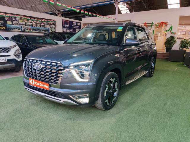 https://images10.gaadi.com/usedcar_image/3657157/original/processed_img2908334__used_car_2908334_1699177217.jpg?imwidth=6402