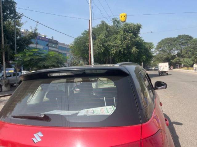 https://images10.gaadi.com/usedcar_image/3657227/original/processed_13b54bff-5b2a-4573-b235-ac51dc34306f.jpg?imwidth=6400