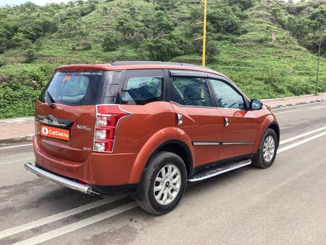https://images10.gaadi.com/usedcar_image/3657228/original/processed_img2908365__used_car_2908365_1699180589.jpg?imwidth=6402