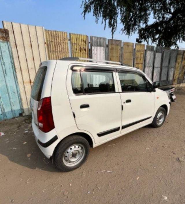 https://images10.gaadi.com/usedcar_image/3657251/original/processed_d6c1a410-7ba5-4d3f-9901-4139e5f826c6.jpeg?imwidth=6400