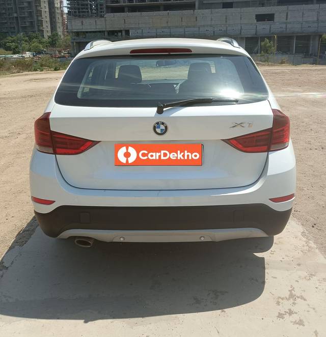 https://images10.gaadi.com/usedcar_image/3657261/original/processed_img2908377__used_car_2908377_1699182027.jpg?imwidth=6401