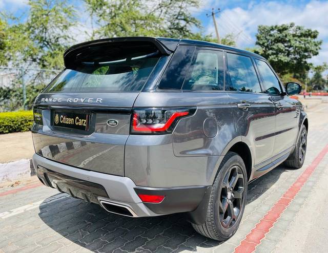 https://images10.gaadi.com/usedcar_image/3657283/original/processed_img2908386__used_car_2908386_1699183190.jpg?imwidth=6401