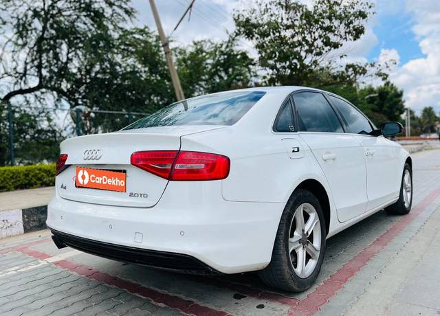 https://images10.gaadi.com/usedcar_image/3657337/original/processed_img2908417__used_car_2908417_1699184960.jpg?imwidth=6401