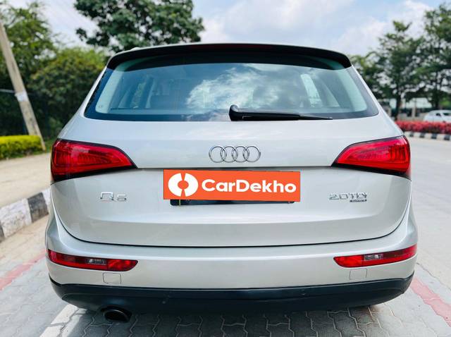 https://images10.gaadi.com/usedcar_image/3657353/original/processed_img2908424__used_car_2908424_1699185473.jpg?imwidth=6402
