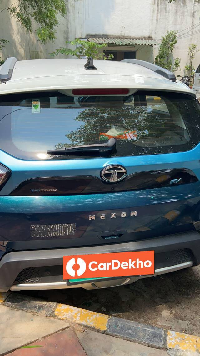https://images10.gaadi.com/usedcar_image/3657590/original/processed_73402c3d-a1ac-4b71-be58-39db6726b06c.jpeg?imwidth=6401
