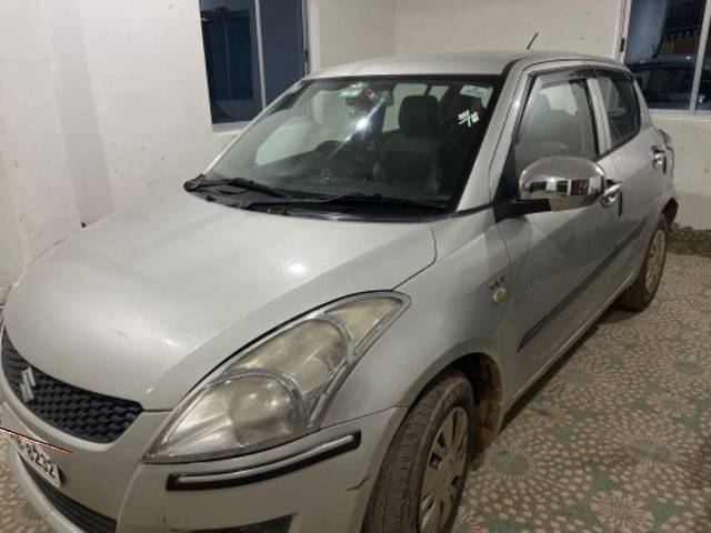 https://images10.gaadi.com/usedcar_image/3657705/original/processed_0d1d8ef6-a376-4775-8202-8a03328e17ba.jpg?imwidth=6400