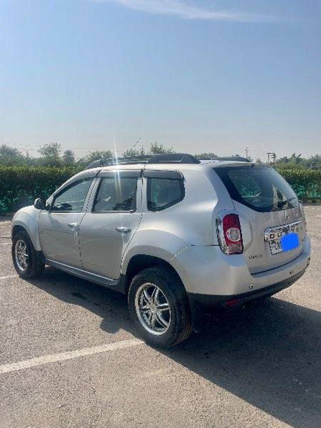 https://images10.gaadi.com/usedcar_image/3657737/original/processed_6b4047e4-406e-4f66-92b1-4158ba2ab6d5.jpeg?imwidth=6402