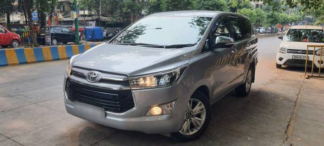 https://images10.gaadi.com/usedcar_image/3657856/original/processed_img2908553__used_car_2908553_1699210902.jpg?imwidth=6400