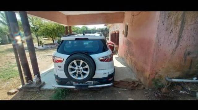 https://images10.gaadi.com/usedcar_image/3657898/original/processed_ea94e56e-0f14-41b1-bc7c-b4683f9dfca7.jpg?imwidth=6402