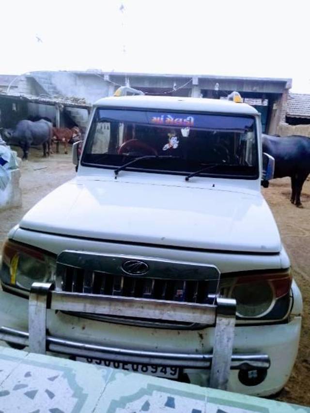 https://images10.gaadi.com/usedcar_image/3657974/original/processed_38b00491-fd1e-457b-bf0a-77346d88971b.jpg?imwidth=6401