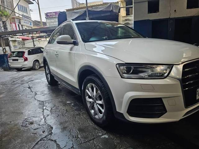 https://images10.gaadi.com/usedcar_image/3658025/original/processed_0e763cc0-1faa-4417-a52e-e928af7b66a2.jpg?imwidth=6400