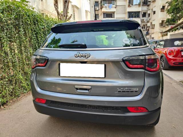 https://images10.gaadi.com/usedcar_image/3658084/original/processed_img2908582__usedcar_whatsappimage2023_11_30at13350pm_2908582_1701345030.jpeg?imwidth=6401