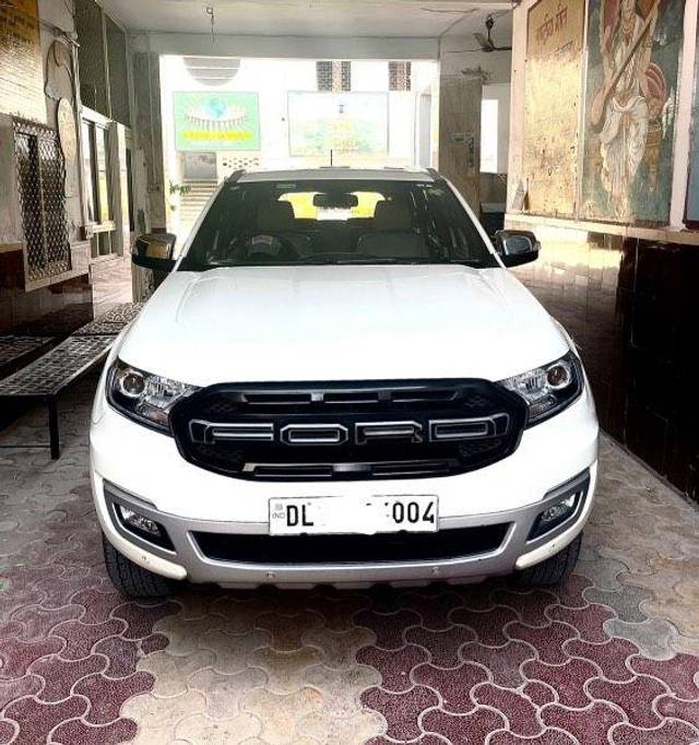 https://images10.gaadi.com/usedcar_image/3658109/original/processed_99f78cc5-820b-4ca3-a3ce-ba667fd626f2.jpeg?imwidth=6400