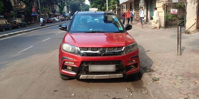 https://images10.gaadi.com/usedcar_image/3658114/original/30__VCC_1811606_94_1698638576.jpg?imwidth=6400