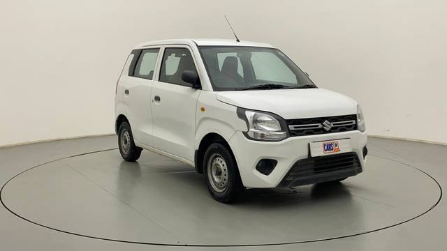 https://images10.gaadi.com/usedcar_image/3658132/original/d92329e6-b33b-4a26-98b4-a45af33ecc47__43.jpg?imwidth=6400