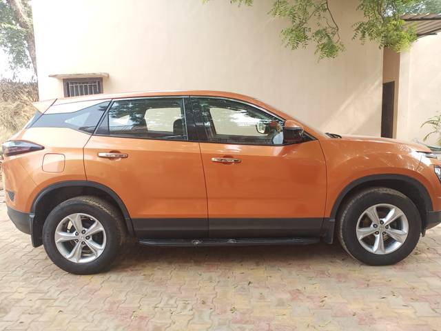 https://images10.gaadi.com/usedcar_image/3658185/original/processed_img2908634__usedcar_photo_2023_11_05_16_52_42_7601699251387_1699251400.jpg?imwidth=6401