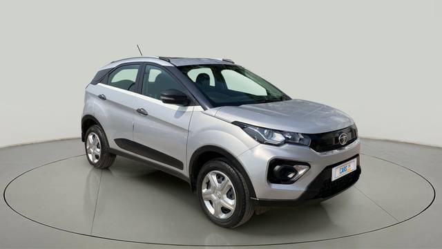https://images10.gaadi.com/usedcar_image/3658194/original/slot__1-7-Exterior-14619656742-73eef386122e4bf0b4320739c4b0a454-Exterior-6.jpg?imwidth=6400