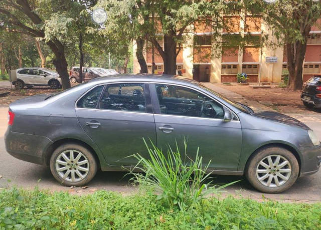 https://images10.gaadi.com/usedcar_image/3658204/original/processed_b405a16c-7f9d-42b9-9cf1-d8758e3fe4f3.png?imwidth=6401