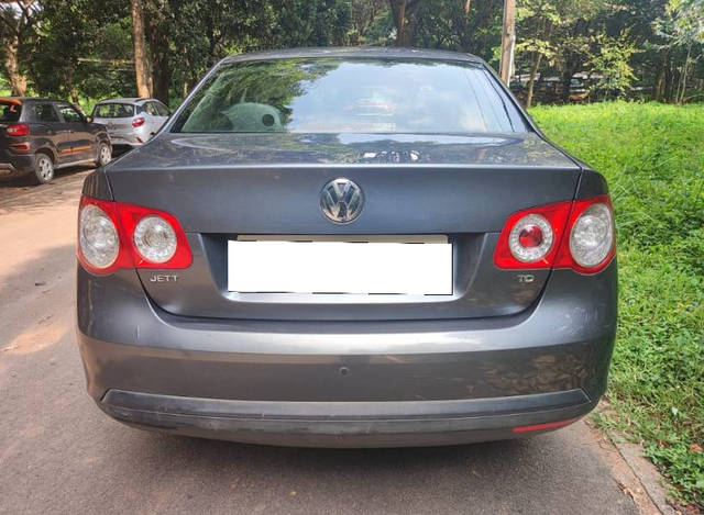 https://images10.gaadi.com/usedcar_image/3658204/original/processed_ba6a6f1e-3521-4600-aee0-0365f103d221.png?imwidth=6402