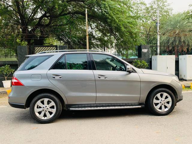 https://images10.gaadi.com/usedcar_image/3658242/original/img2908670__usedcar_2_8101699252721_1699252766.jpg?imwidth=6401