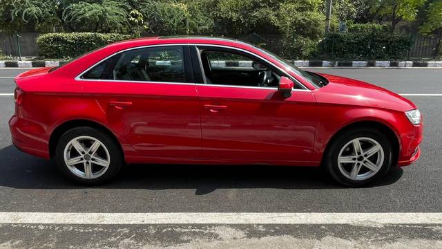 https://images10.gaadi.com/usedcar_image/3658247/original/img2908674__usedcar_2_8101699252901_1699252934.jpg?imwidth=6401