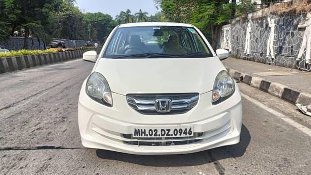 https://images10.gaadi.com/usedcar_image/3658284/original/processed_img2908698__used_car_2908698_1699253848.jpg?imwidth=6400