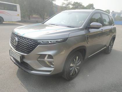MG Hector Plus Sharp DCT MG Hector Plus Sharp DCT