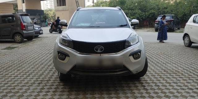 https://images10.gaadi.com/usedcar_image/3658355/original/30__VCC_1811637_94_1698646762.jpg?imwidth=6400