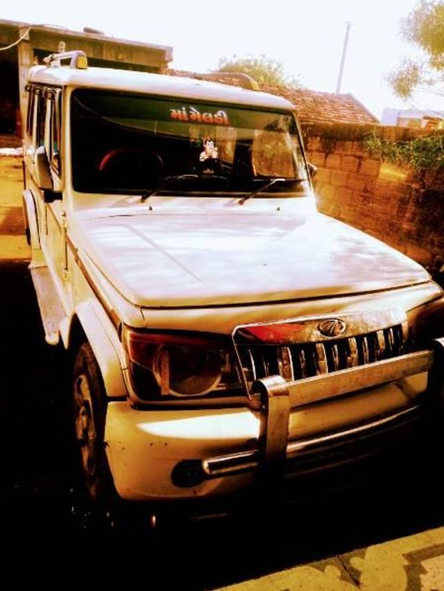 https://images10.gaadi.com/usedcar_image/3658433/original/processed_bc66ae65-7e80-4d75-8280-6a8556efe634.jpg?imwidth=6402