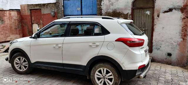 https://images10.gaadi.com/usedcar_image/3658580/original/processed_bad97cbb-6ca4-492a-8890-ab164f6a0e4a.jpg?imwidth=6400